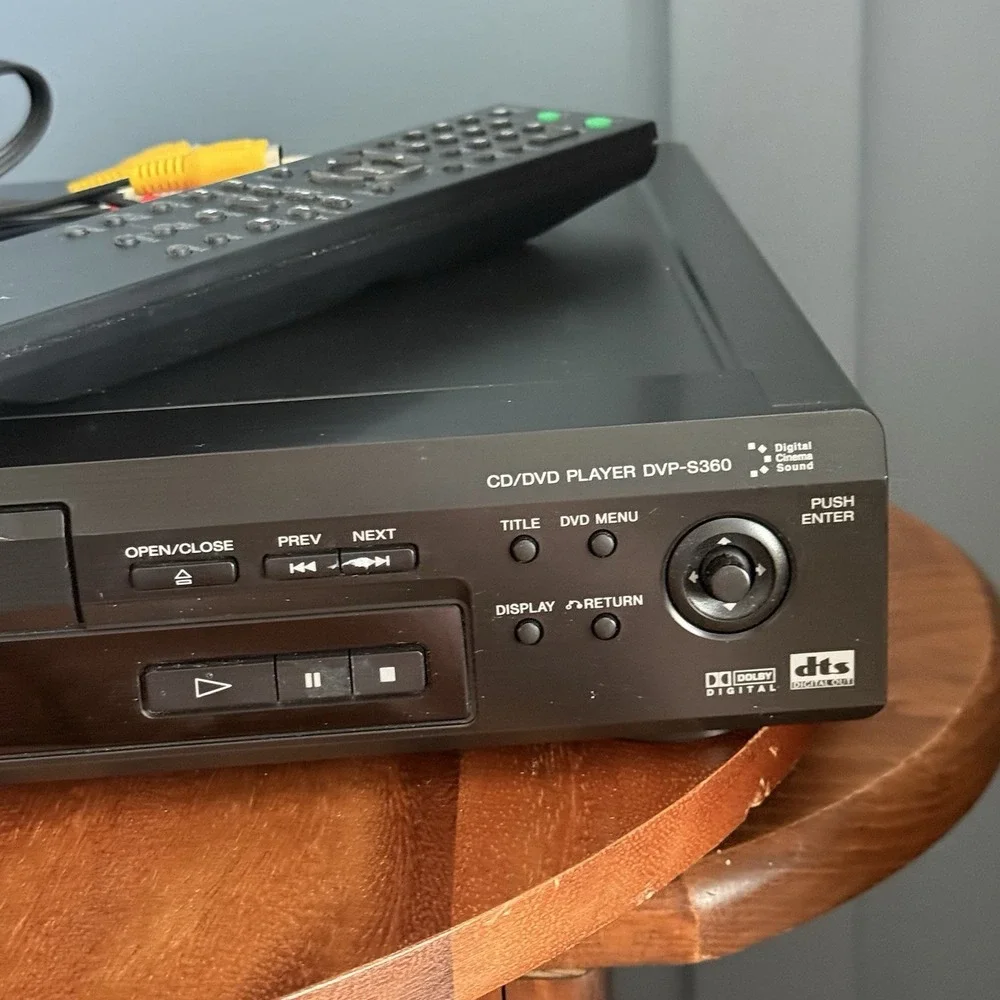 Sony DVP-S360 CD DVD Player w/ Remote RCA Cables Tested Working Dolby